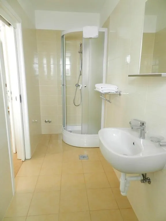 Drenje  Villa Diamond Yourcroatiaholiday 0*, Drenje (Istria)