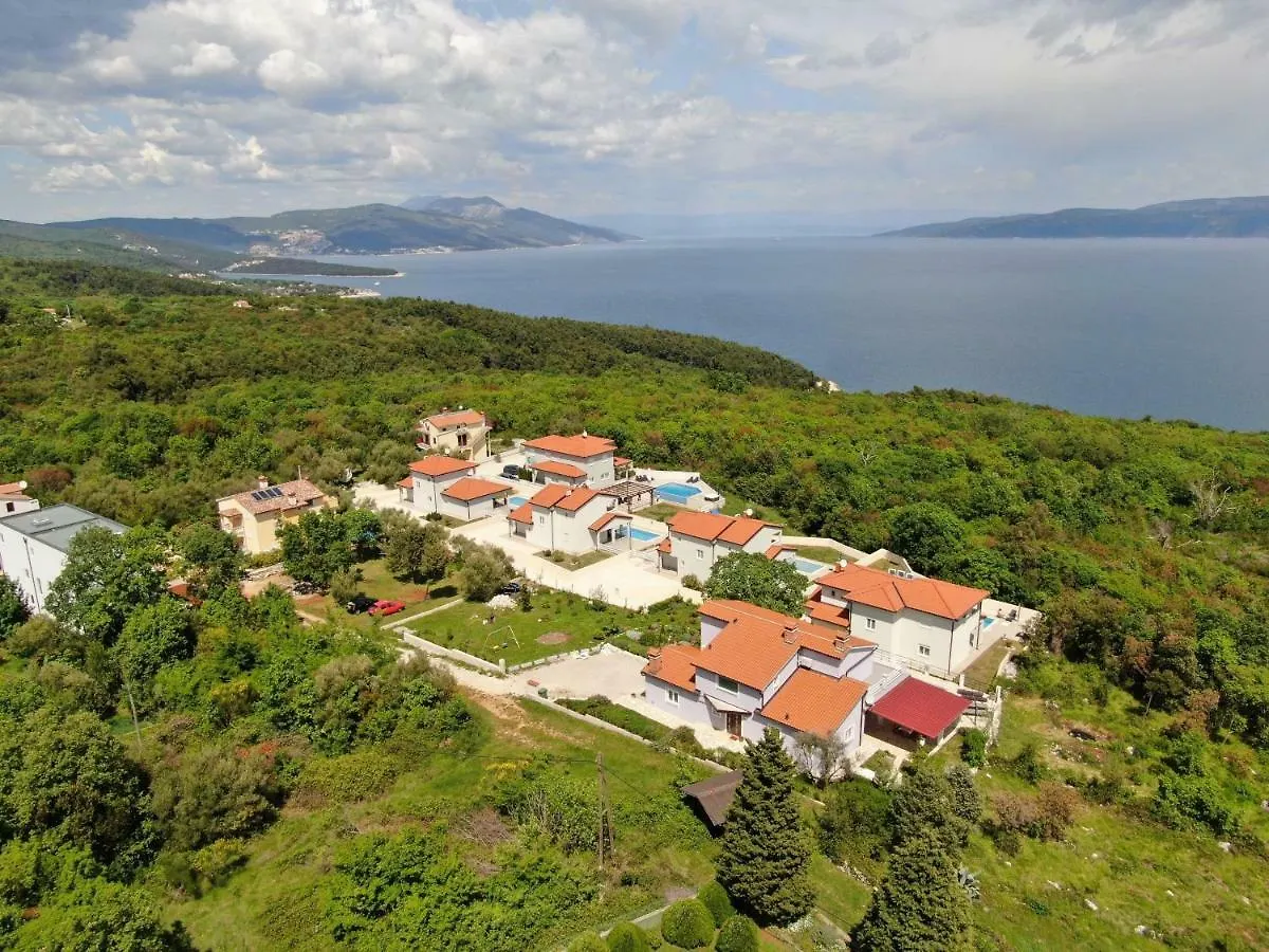 Drenje  Villa Diamond Yourcroatiaholiday קרואטיה